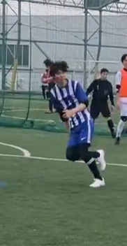 初挑戦ながら動きやフォームにどことなくセンスを感じさせるE・T 初挑戦ながら動きやフォームにどことなくセンスを感じさせるE・T