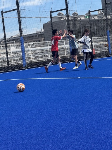 ハイタッチ!! ハイタッチ!!