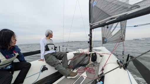 ジェネカーアップは断念